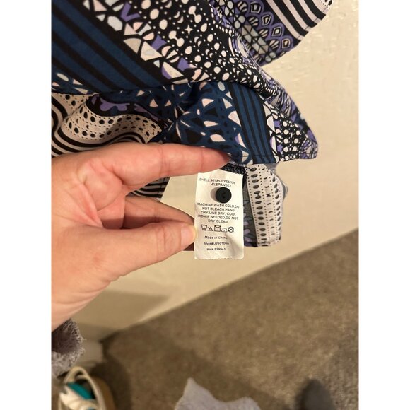 Weekend by Suzanne Betro Plus Size Paisley Boho Blouse - Picture 8 of 11